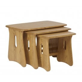 Windsor Nest Of Tables